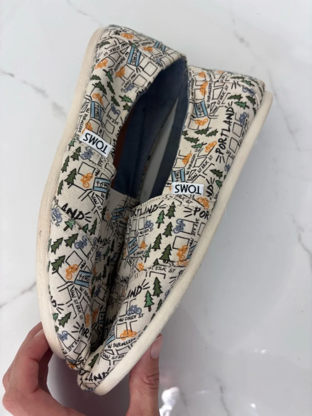 TOMS Portland Map Print Slip On Flats Alpargata Casual Shoes Size 8